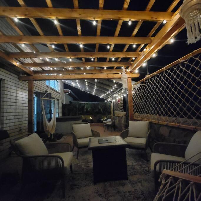 The Ritz Spa Sanctuary Hot Tub/Patio/Fam/Pet Las Cruces Eksteriør bilde