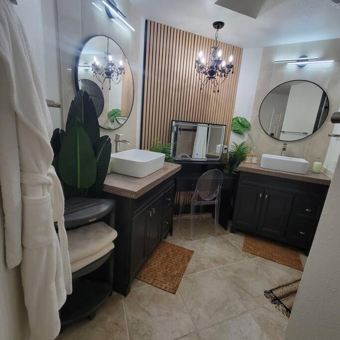 The Ritz Spa Sanctuary Hot Tub/Patio/Fam/Pet Las Cruces Eksteriør bilde