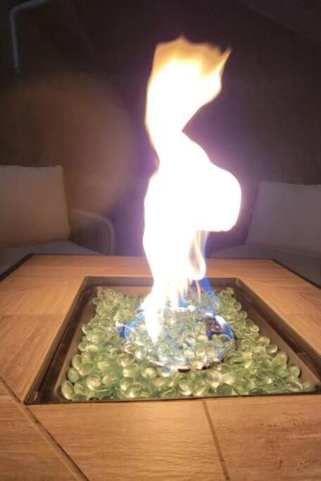 The Ritz Spa Sanctuary Hot Tub/Patio/Fam/Pet Las Cruces Eksteriør bilde